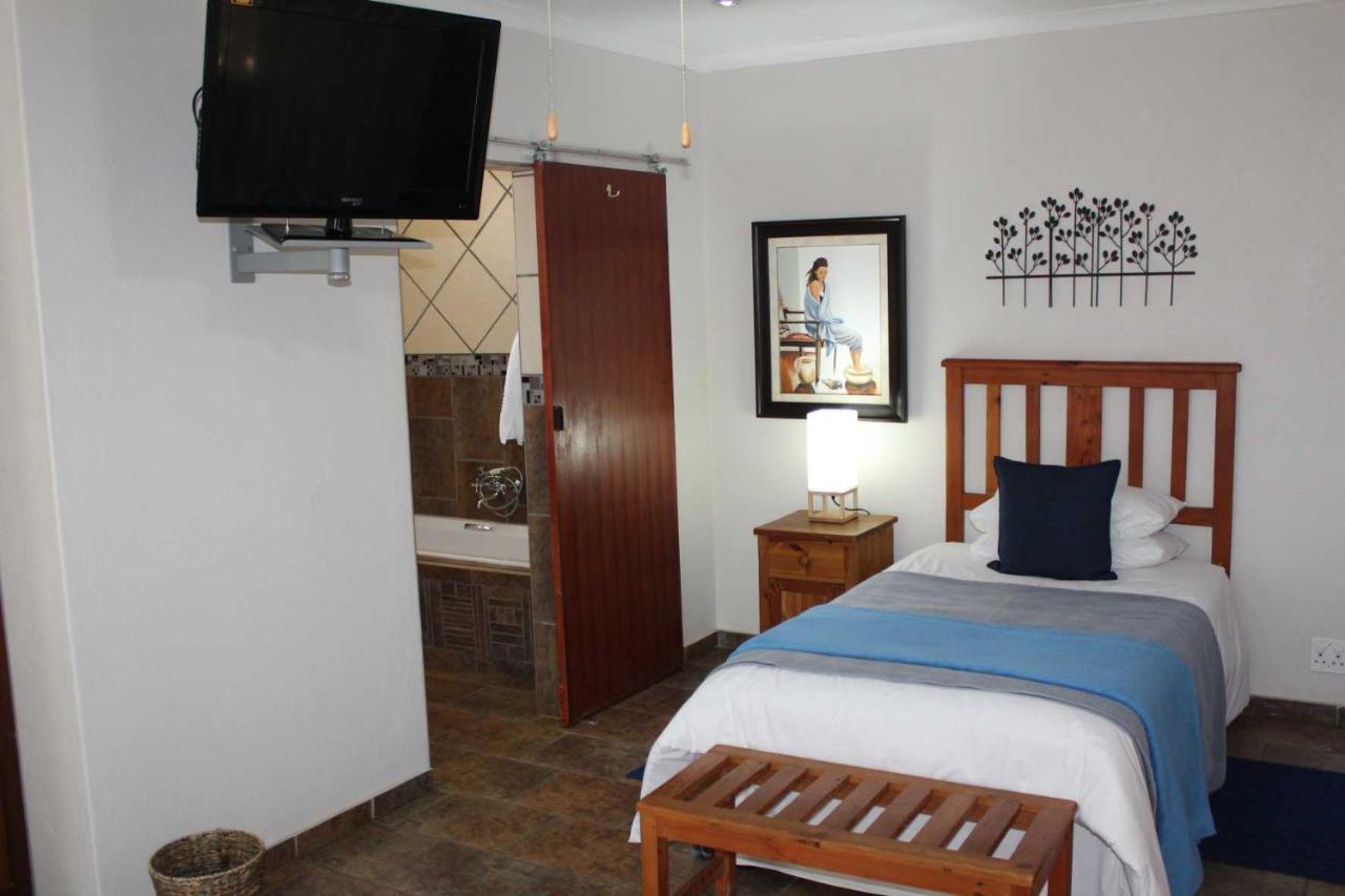 Ngwenya Boutique Hotel Lephalale Exteriör bild
